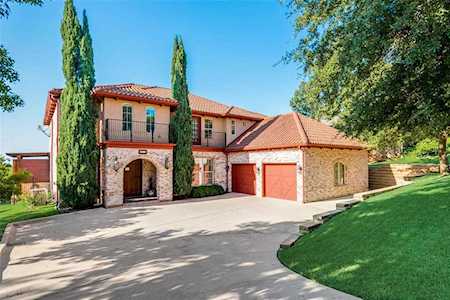 233 Oak Hill Drive Trophy Club, TX 76262