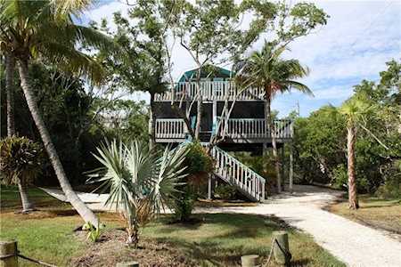 9624 Pieces of Eight Trl Placida, FL 33946