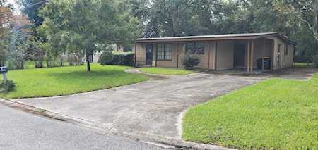 7924 Renoir Dr Jacksonville, FL 32221