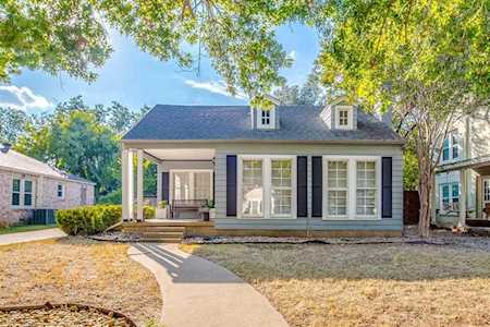 3216 Waits Avenue Fort Worth, TX 76109