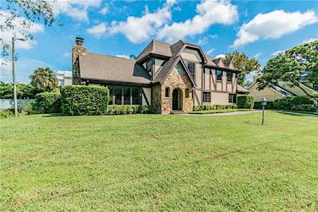 5007 W San Jose St Tampa, FL 33629