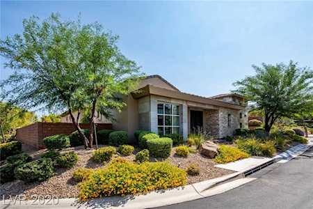 4 Midnight Ridge Dr Las Vegas, NV 89135