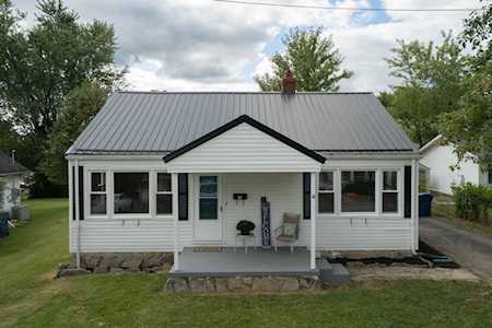 13 Summit Ave Williamstown, KY 41097-1021