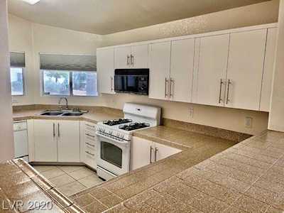 837 Yacht Harbor Las Vegas, NV 89145