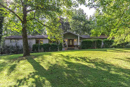 835 Highland Crest Dr Nashville, TN 37205