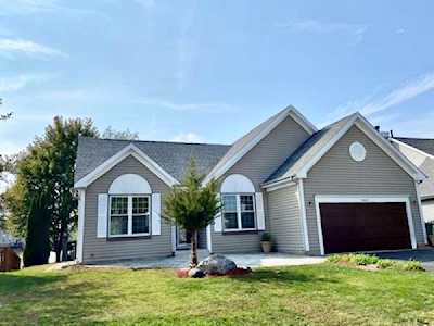 1917 Carrier Circle Plainfield, IL 60585