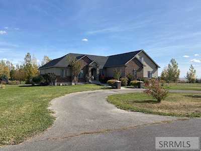 76 N Cambridge Drive Rigby, ID 83442