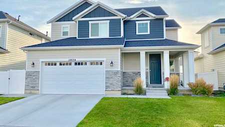 10654 S Poppy Meadow W Ln South Jordan, UT 84009