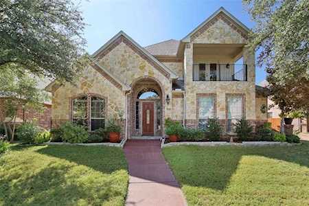 8316 Regency Drive North Richland Hills, TX 76182