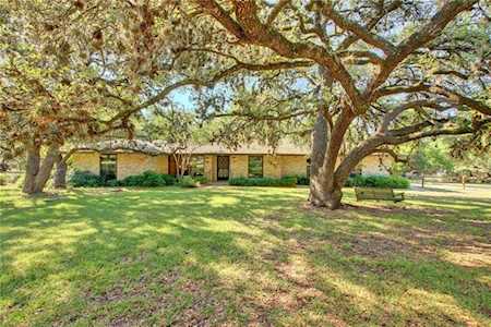 1600 Oak Forest DR Round Rock, TX 78681