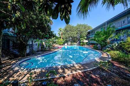 300 Crockett ST #102 Austin, TX 78704