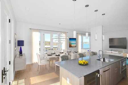 10 Shipyard Drive #313 Hingham, MA 02043