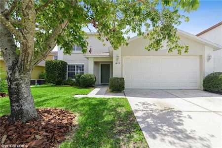 1419 Clarks Summit Ct Orlando, FL 32828