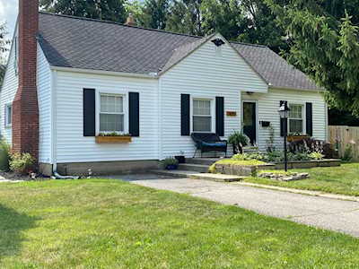 1615 Hess Boulevard Columbus, OH 43212