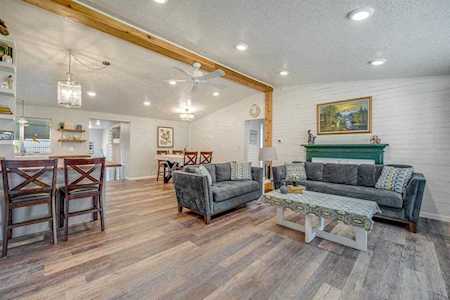 3955 Seaborn Circle Ponder, TX 76259