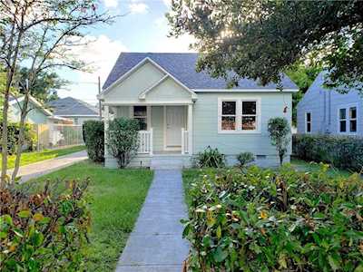 3710 16th St N St Petersburg, FL 33704