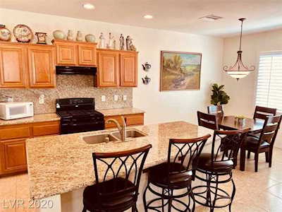 4153 Thomas Patrick Ave North Las Vegas, NV 89032