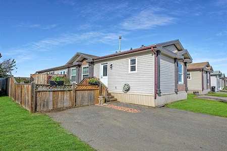 8806 91 St Grande Prairie, AB T8X 0C4