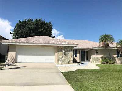 25 Tropicana Dr Punta Gorda, FL 33950