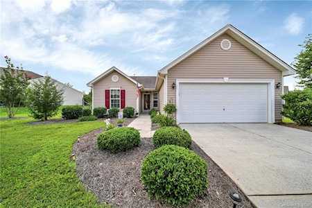 8296 Chatsworth Dr Indian Land, SC 29707