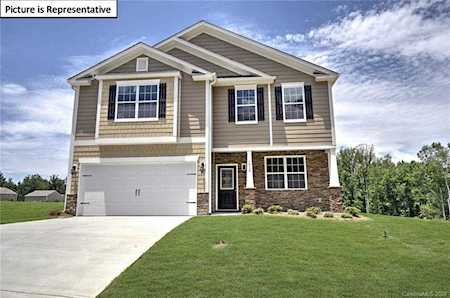 4007 Meadow Green Dr Charlotte, NC 28269