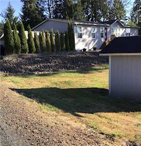 2220 holcomb loop Rd Kelso, WA 98626