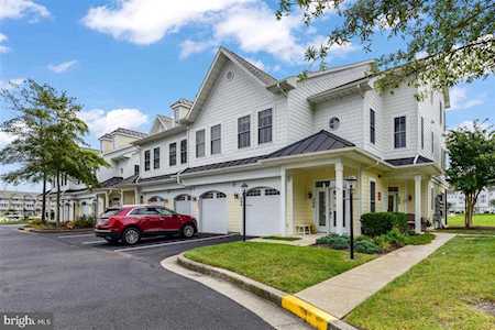 11100 Blockade Ln #204 Berlin, MD 21811