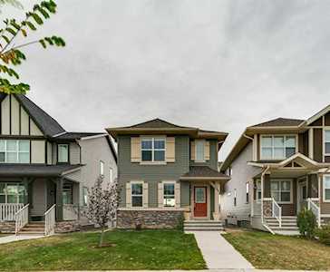 266 Nolan Hill Dr NW Calgary, AB T3R 0