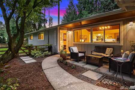 128 231st St SE Bothell, WA 98021
