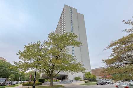 5100 N Marine Dr #11G Chicago, IL 60640