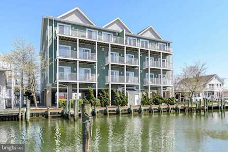 1515 Saint Louis Ave #202 Ocean City, MD 21842