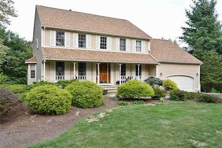 60 Tockwotton Farm Rd North Kingstown, RI 02852