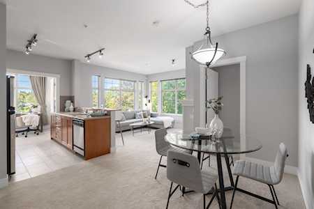 2083 W 33rd Avenue #310 Vancouver, BC V6M 4M6
