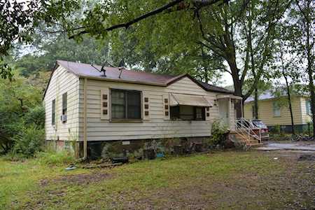 1796 Olive Springs Rd Marietta, GA 30060