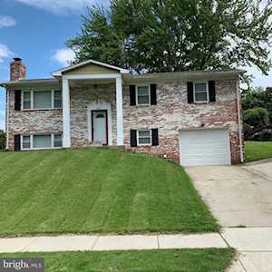 4810 Parkmont Ln Upper Marlboro, MD 20772