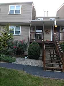351 New London Ave #604 Warwick, RI 02886