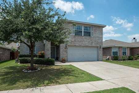 9429 Goldenview Drive Fort Worth, TX 76244