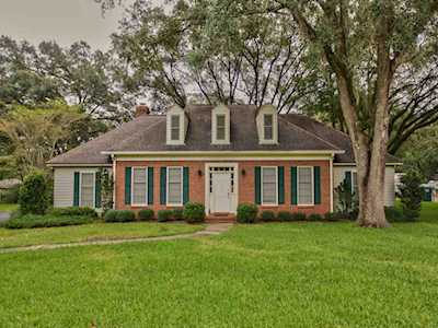 2916 Foxcroft Dr Tallahassee, FL 32309