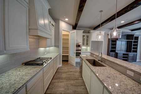 252 Morningside Drive Roanoke, TX 76262