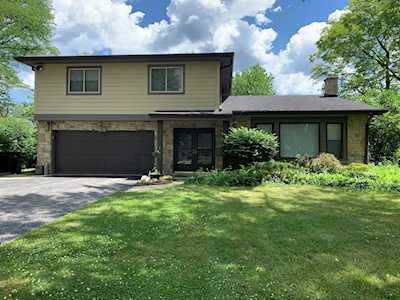 115 Eastwood Dr Deerfield, IL 60015