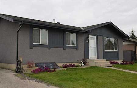 1404 Maitland Dr NE Calgary, AB T2A 5T8