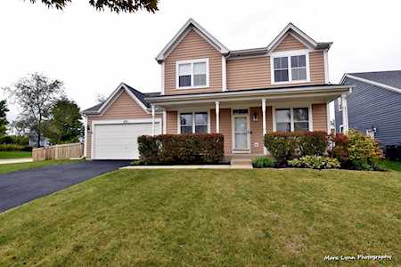 423 Mooresfield St Elgin, IL 60124