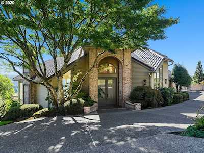 2165 Ridge Pointe Dr Lake Oswego, OR 97034