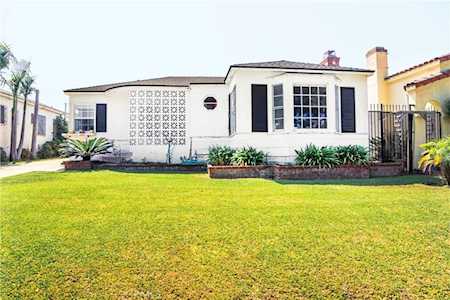 3528 W 78th Street Inglewood, CA 90305