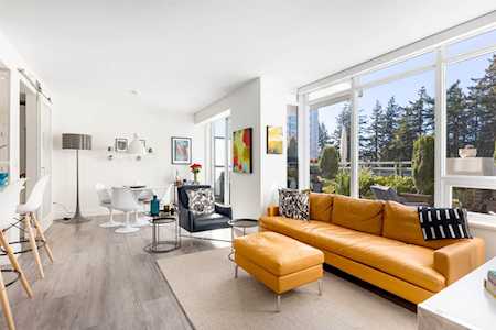 1473 Johnston Road #203 White Rock, BC V4B 0A2