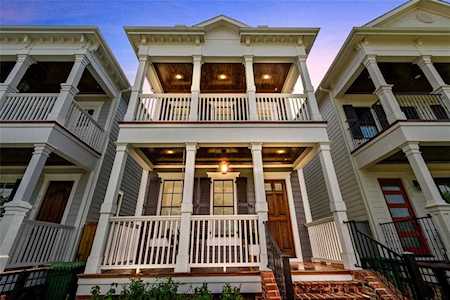 704 Ashland St Houston, TX 77007