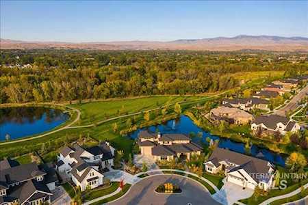 950 W Back Forty Drive Eagle, ID 83616