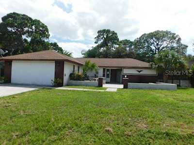 3100 Chestnut Rd Venice, FL 34293