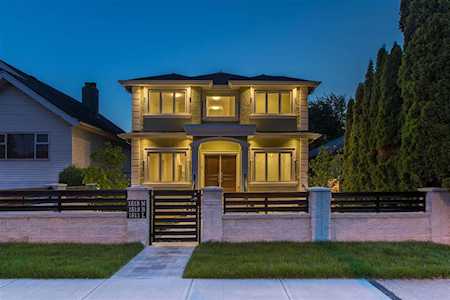 1515 Renfrew Street Vancouver, BC V5K 4C8