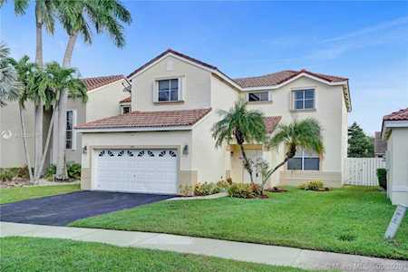 644 Stanton Dr Weston, FL 33326